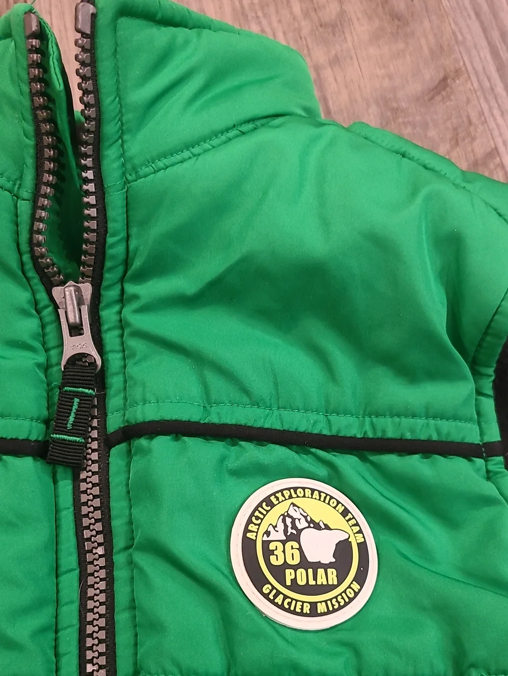 Carter Green Puffer Vest with Front Zipper Artic Exploation Team Size 7